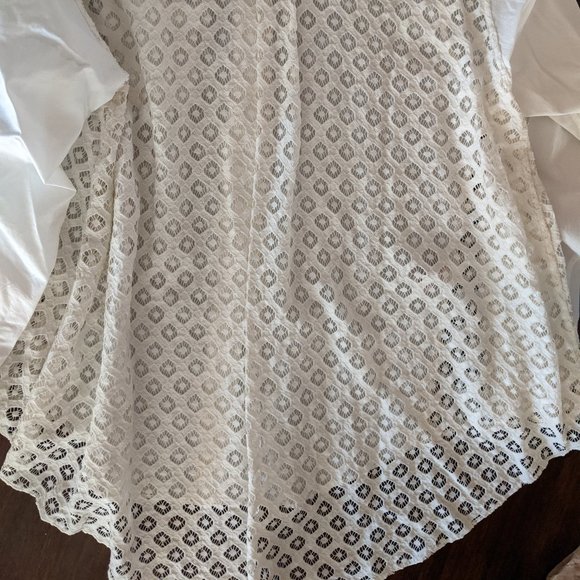 Women's size medium blouses, Brooks Brothers etc - Picture 4 of 5